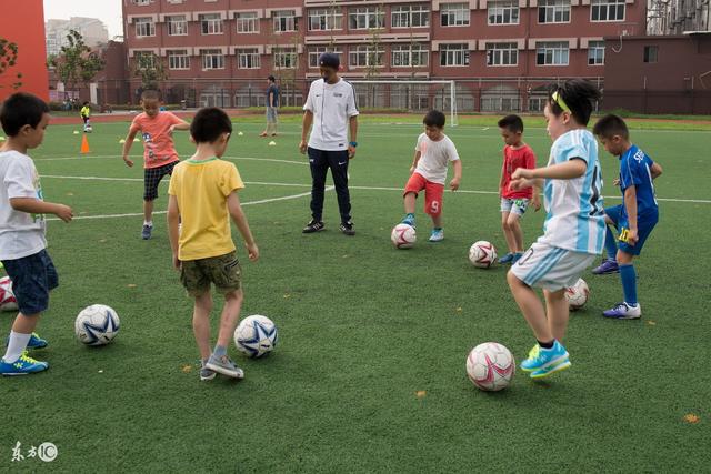 乌克兰前领导人分析国家三大战略失误